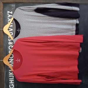 2 Lands' End Activewear Tops